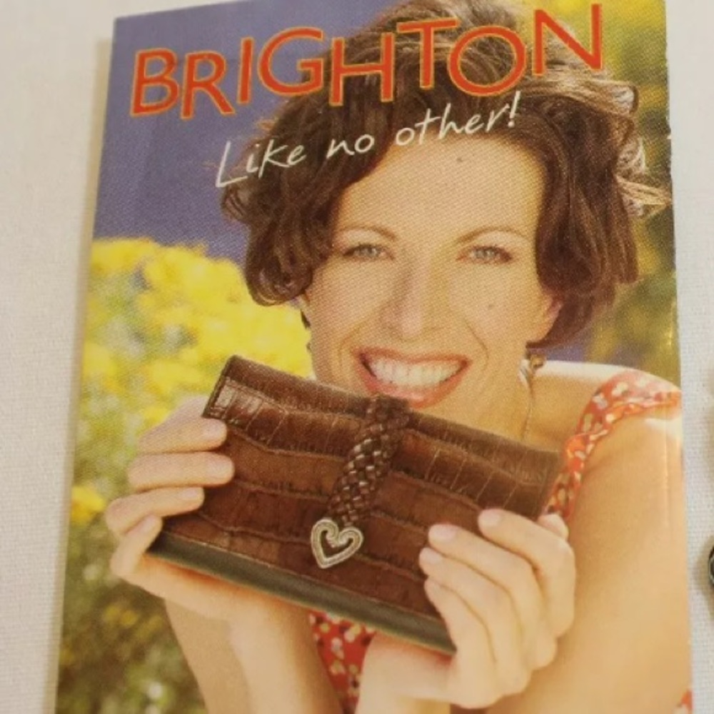 “RETIRED” Brighton Black Leather Heart Key Ring, NWT🌷🌷🌷